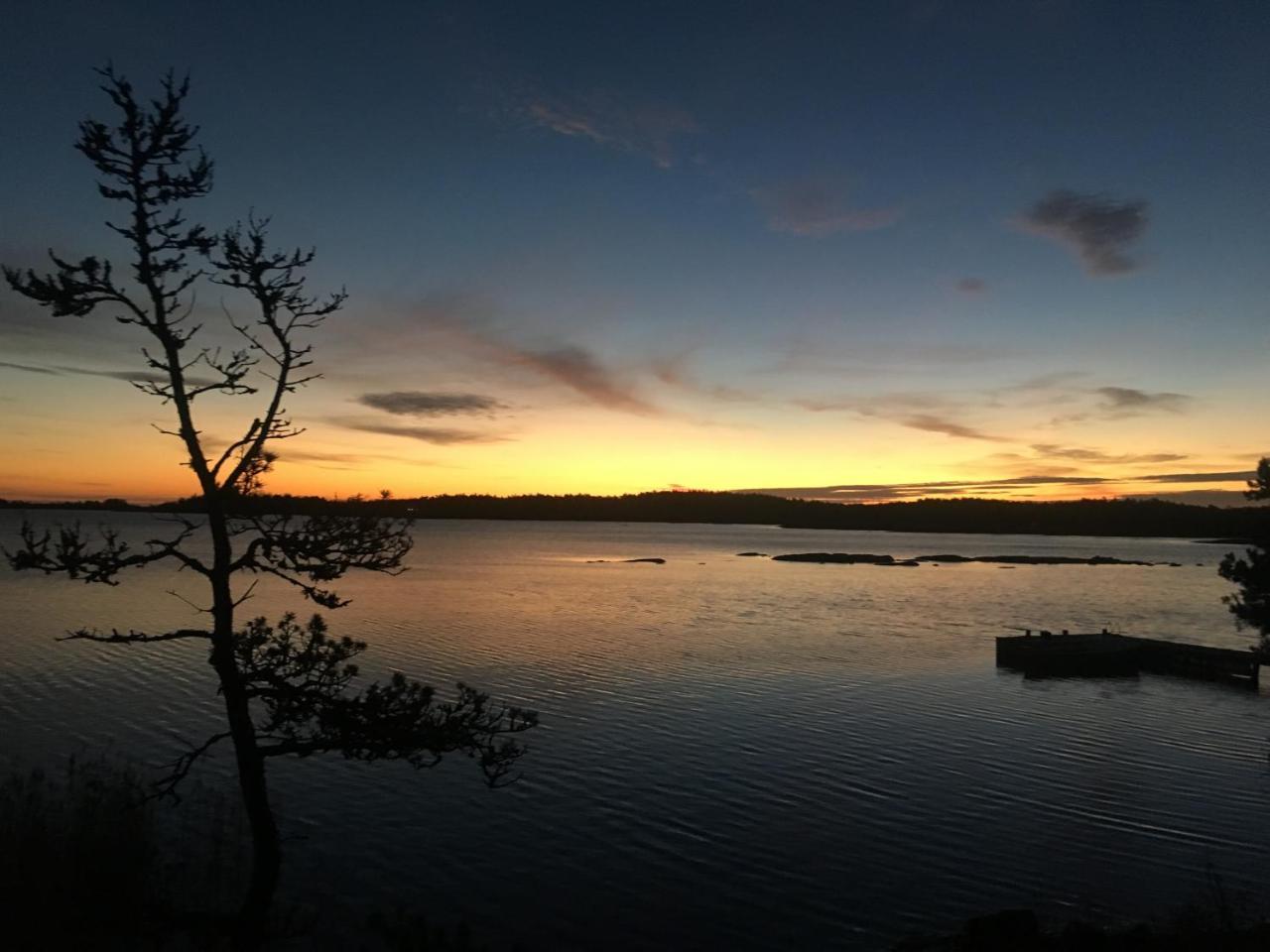 Roervik Stugor Geta ภายนอก รูปภาพ