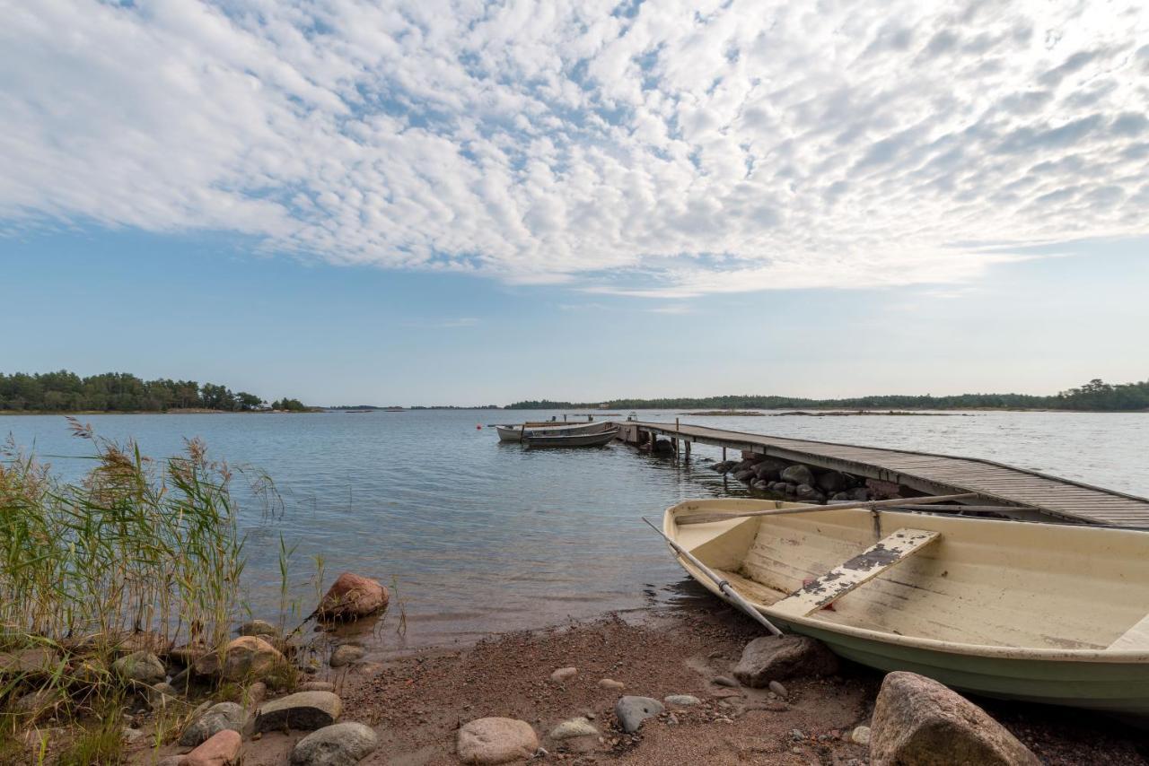 Roervik Stugor Geta ภายนอก รูปภาพ